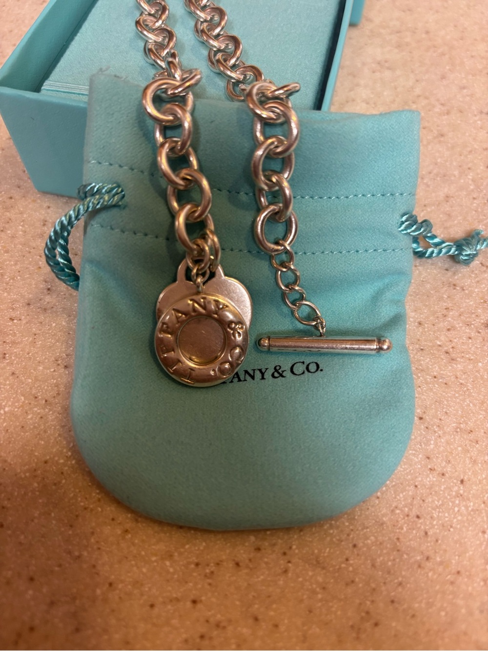Authentic Tiffany & Co Toggle Heart Tag necklace - Picture 3 of 6